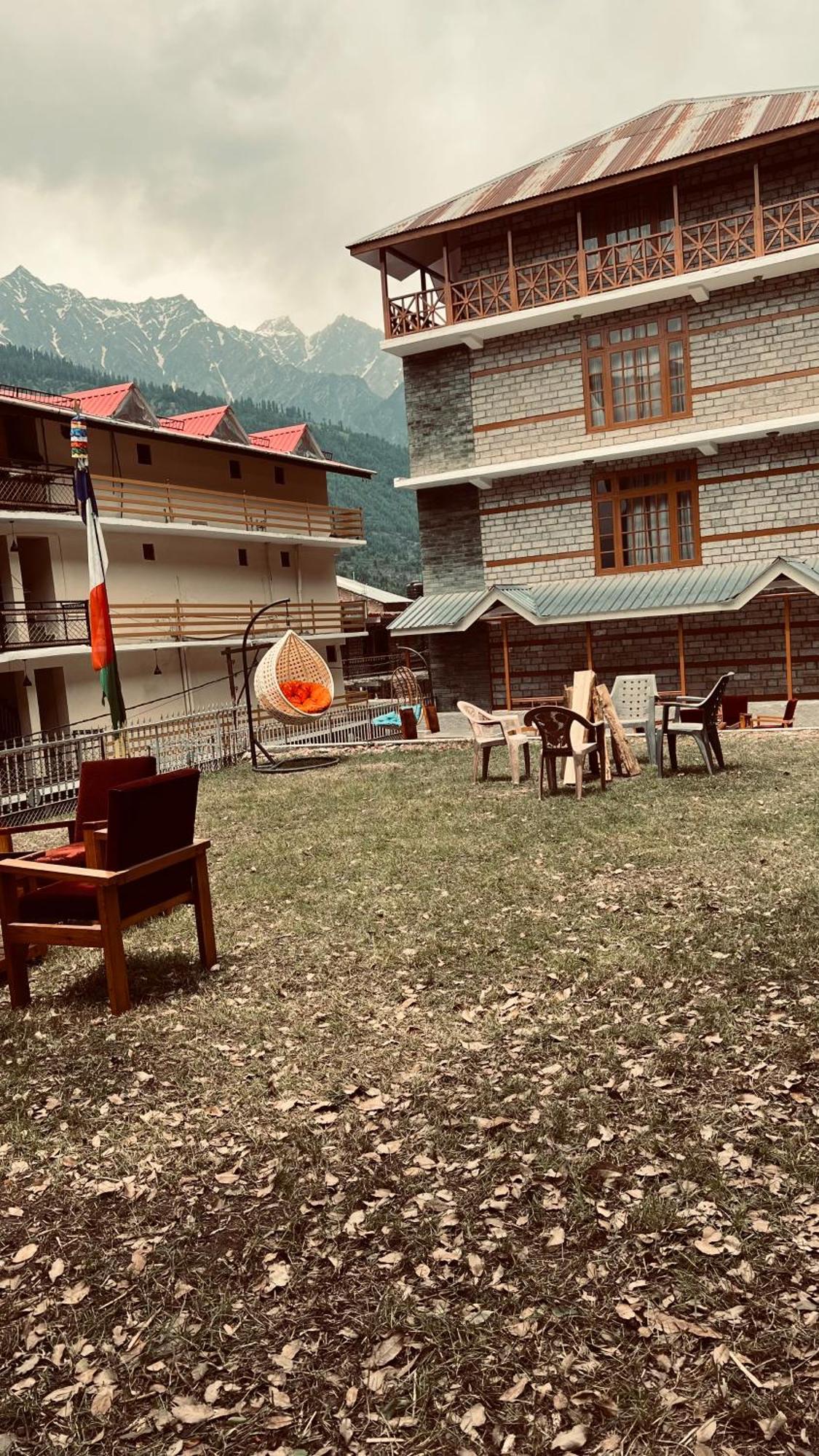Sita Hotel & Cottage, Manali - A Boutique Wellness Hotel Bagian luar foto